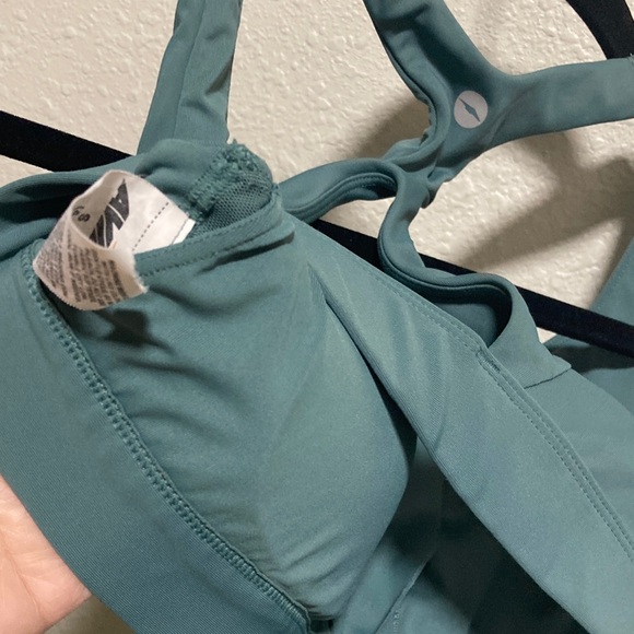 Avia‎ front closure, activewear sports bra size small - Picture 5 of 6